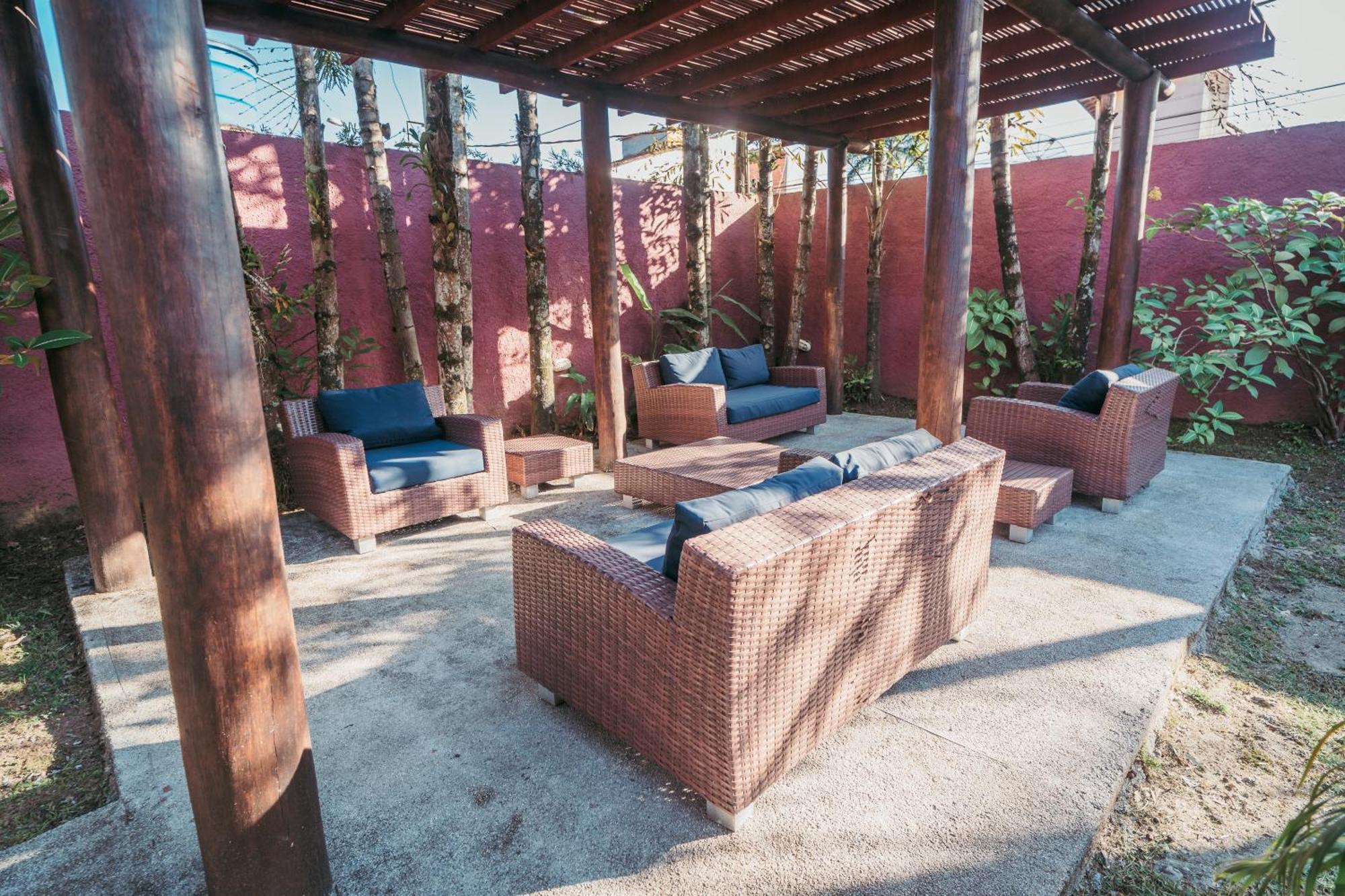 Bardot Guest house Barra do Sahy